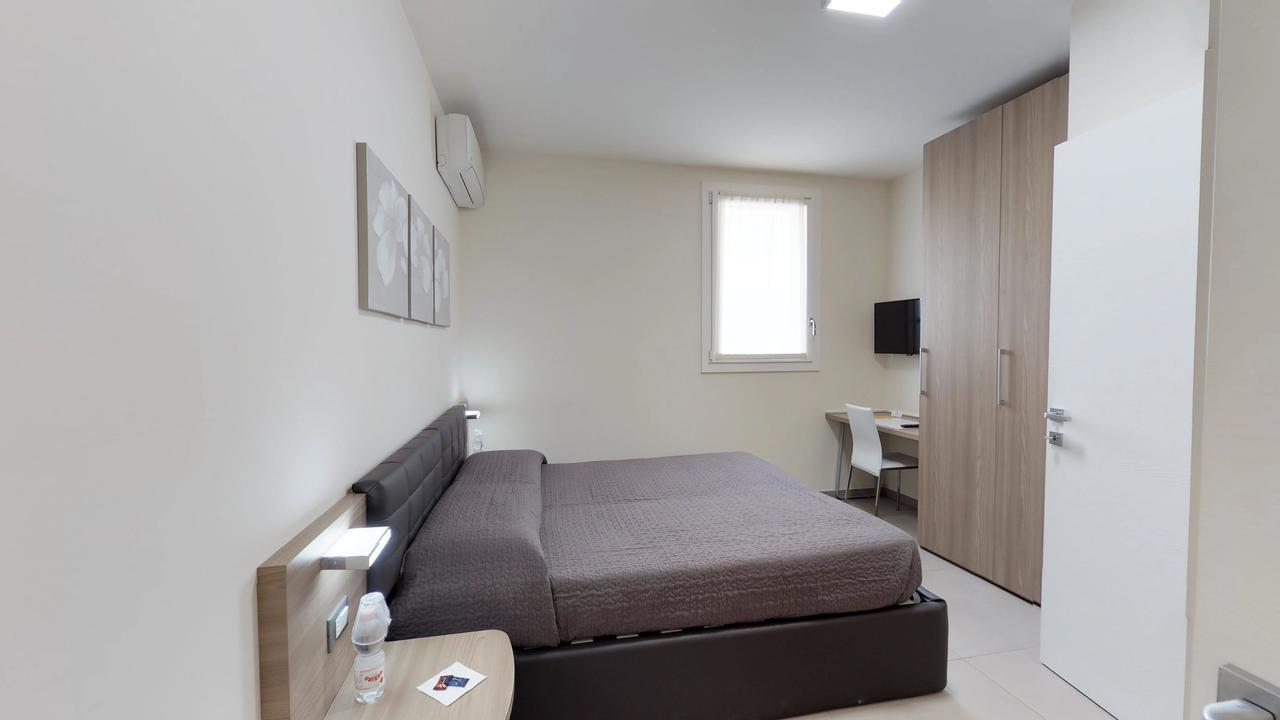 Reno Bed And Breakfast Calderara di Reno Buitenkant foto